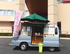 クレープの食品移動販売車