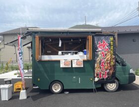 ケータリングカー